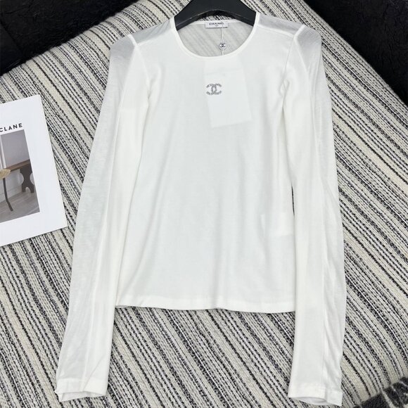 Chanel T-shirt - Picture 1 of 4